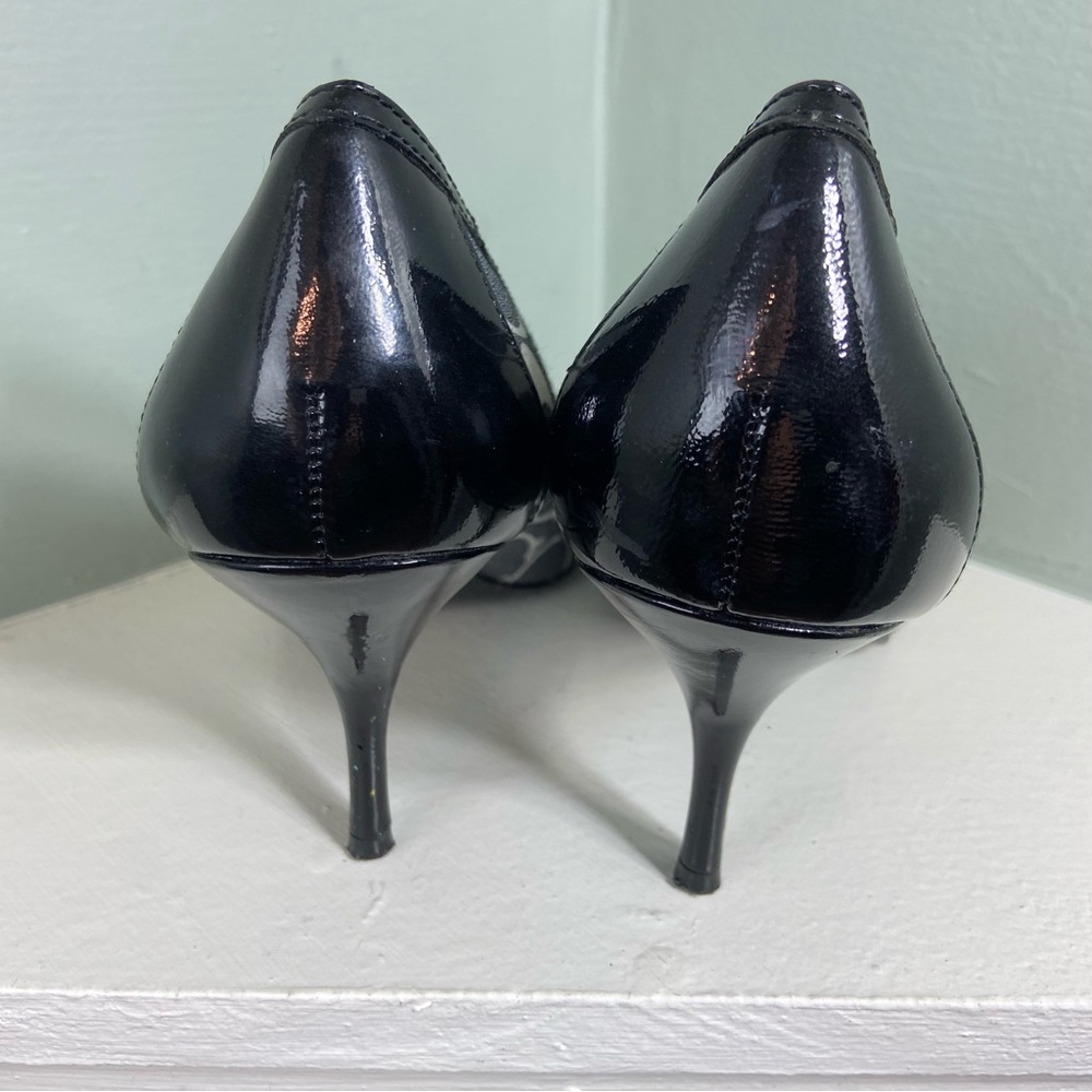 Coach Hayes Peep Open Toe Sz 7.5 Signature Fabric Black Patent Leather Heels - Picture 5 of 12